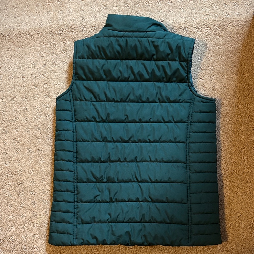 Lands' End Kids Green Quilted Puffer Vest - Picture 4 of 4